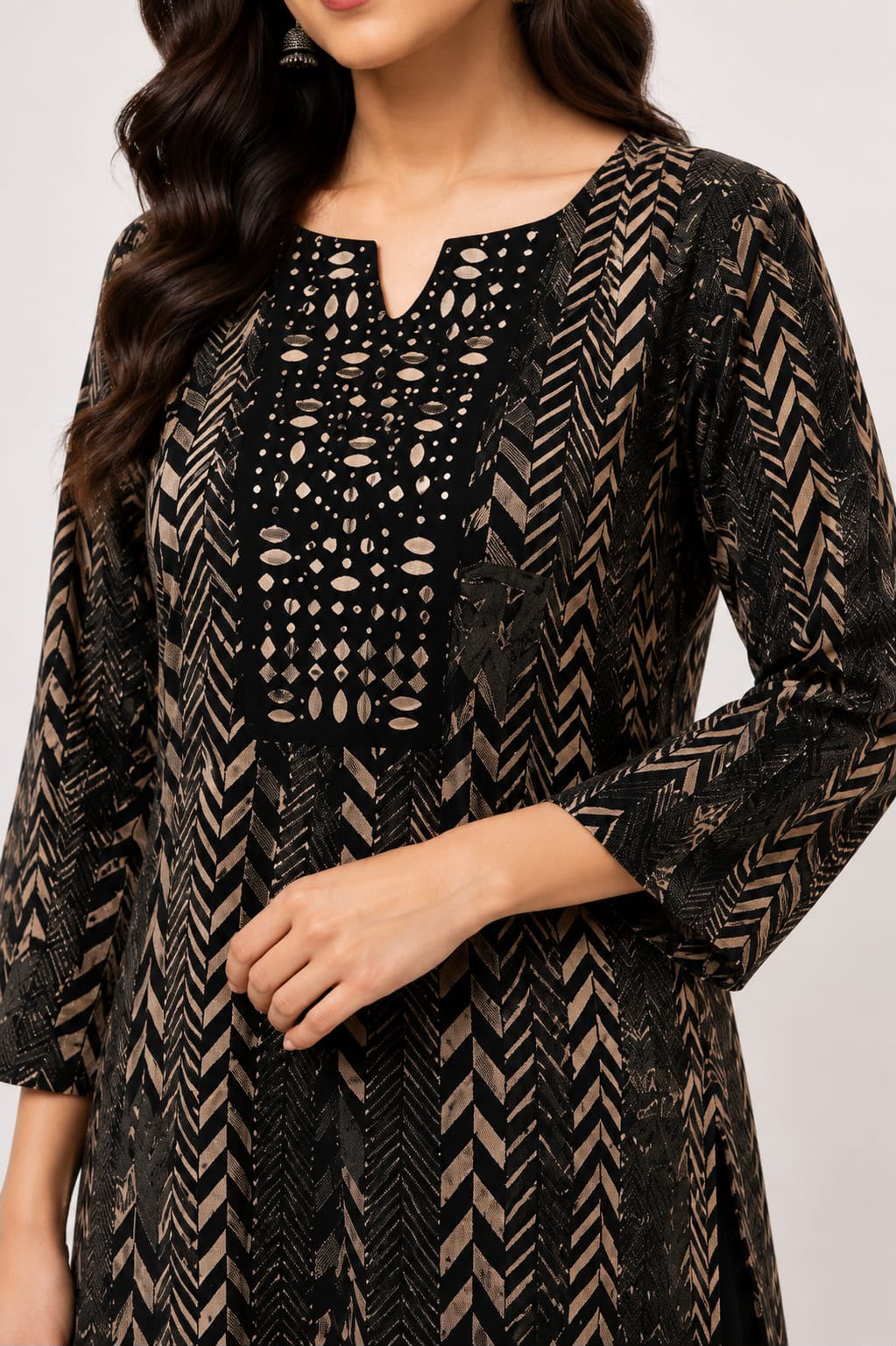 Black Geometric Print Mirror Work Kurta Set with Wide-Leg Palazzo