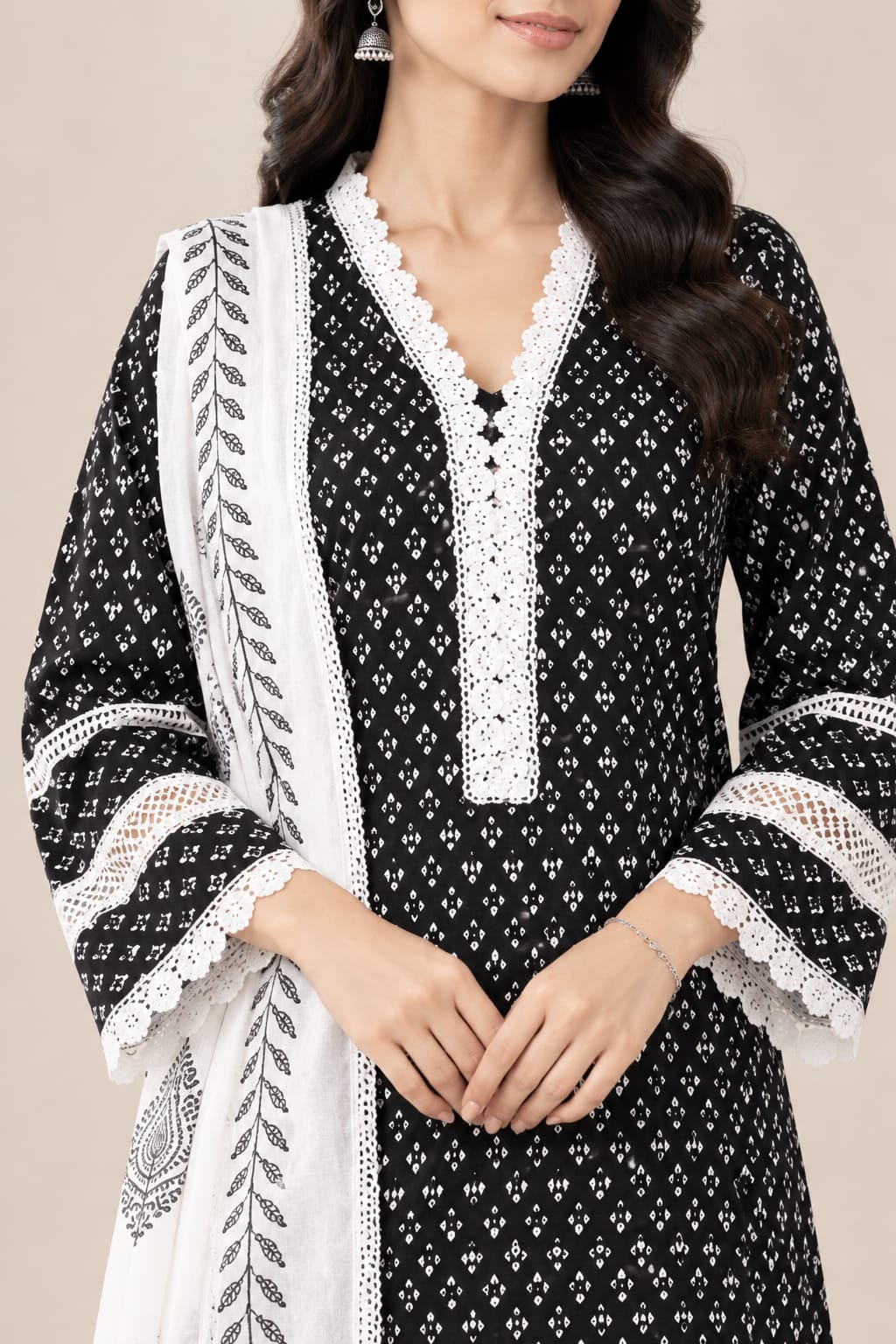 Women's Black Printed Kurta Pant Set with White Printed Dupatta – 3 Piece Ethnic Wear