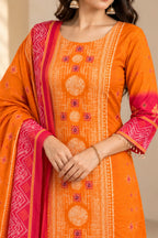 Women Mustard Yellow & Pink Printed Kurta with Trousers & Bandhani Dupatta Set (3-Piece Set)